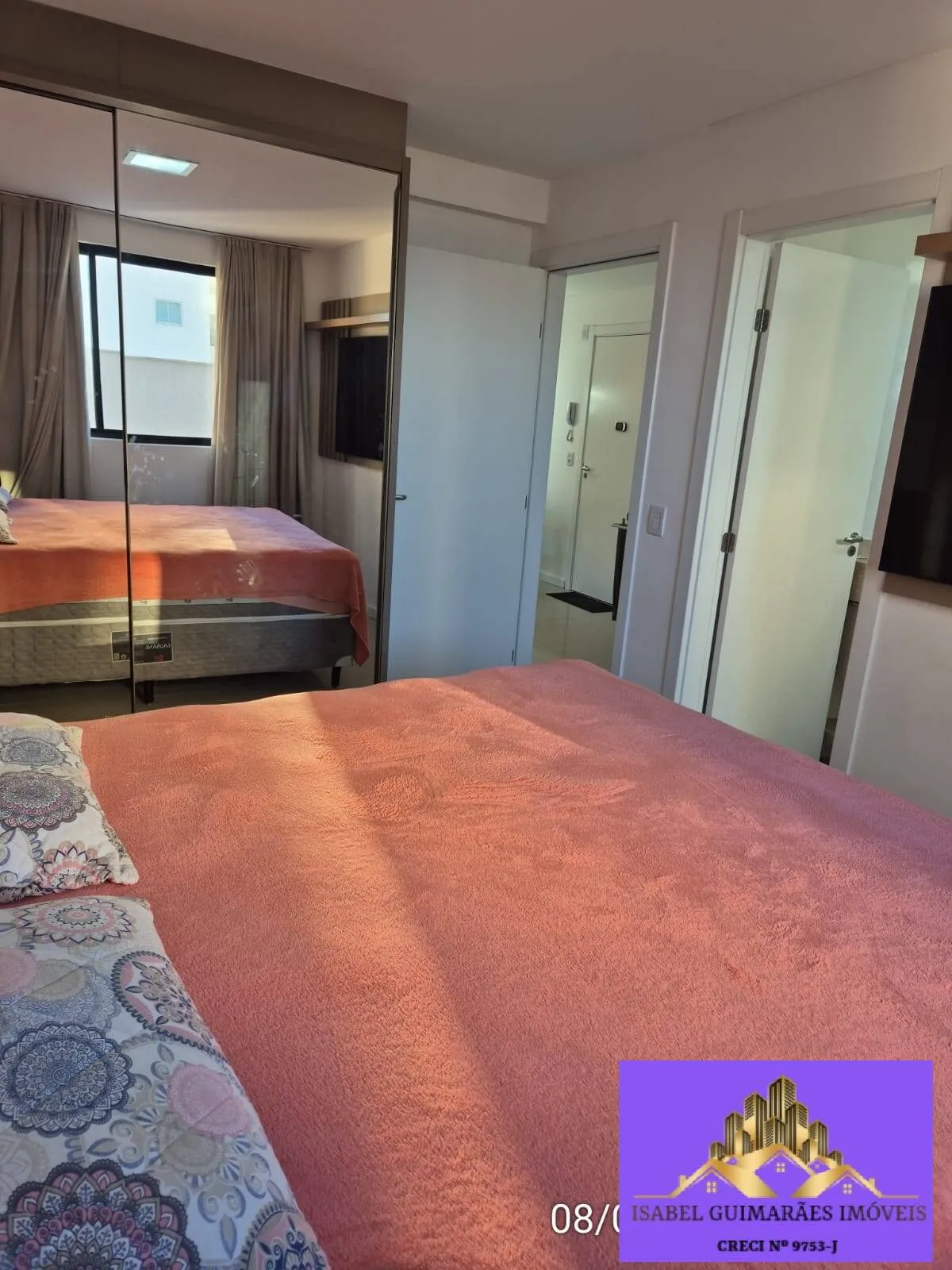 Imagem Vendo Apartamento Mobiliado, 02 quartos uma Suíte, Gravatá de Navegantes