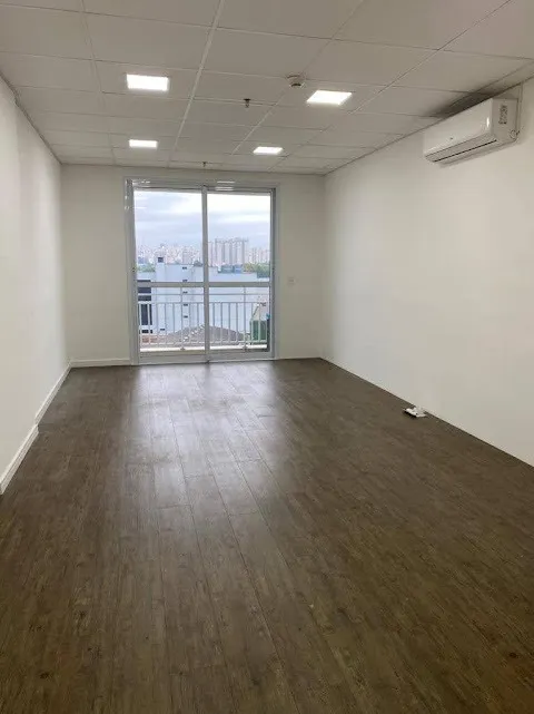Imagem Sala Comercial de 33m², Localizada no Ed. Helbor Office - Limão São Paulo - SP!