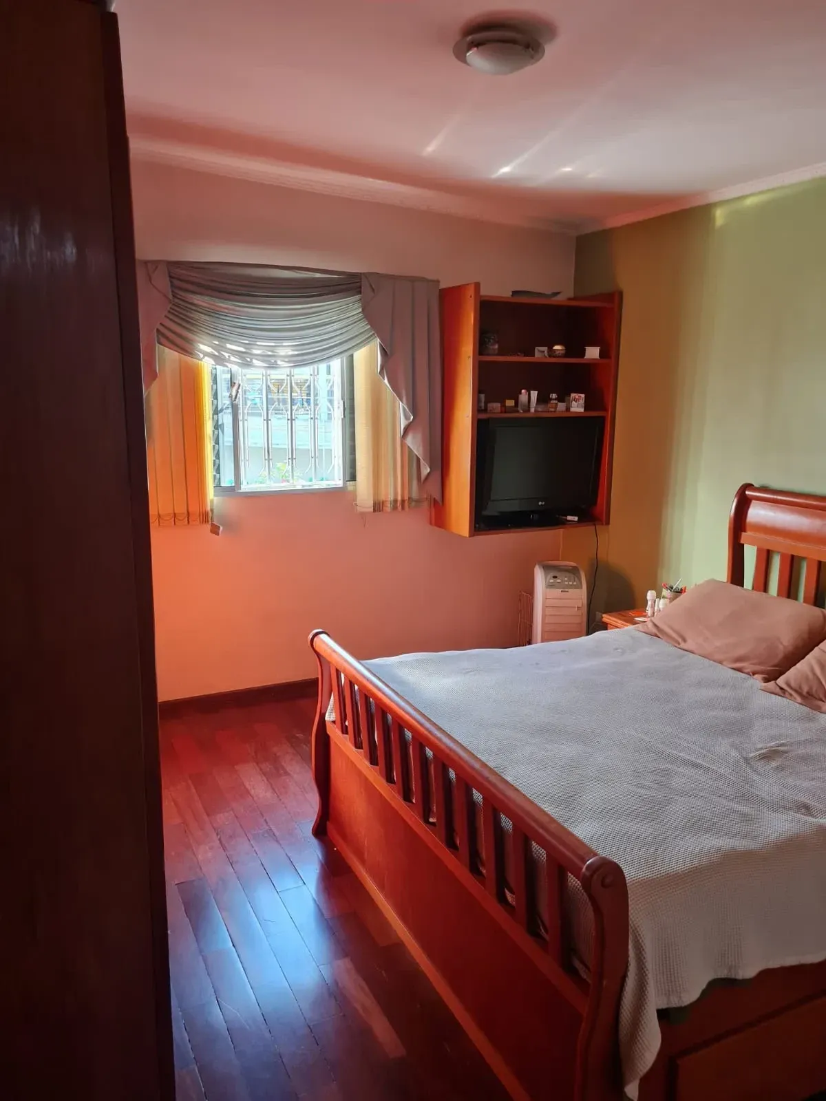 Imagem Sobrado com 4 Quartos à Venda, 150 m² em Jardim Nossa Senhora do Carmo - São Paulo