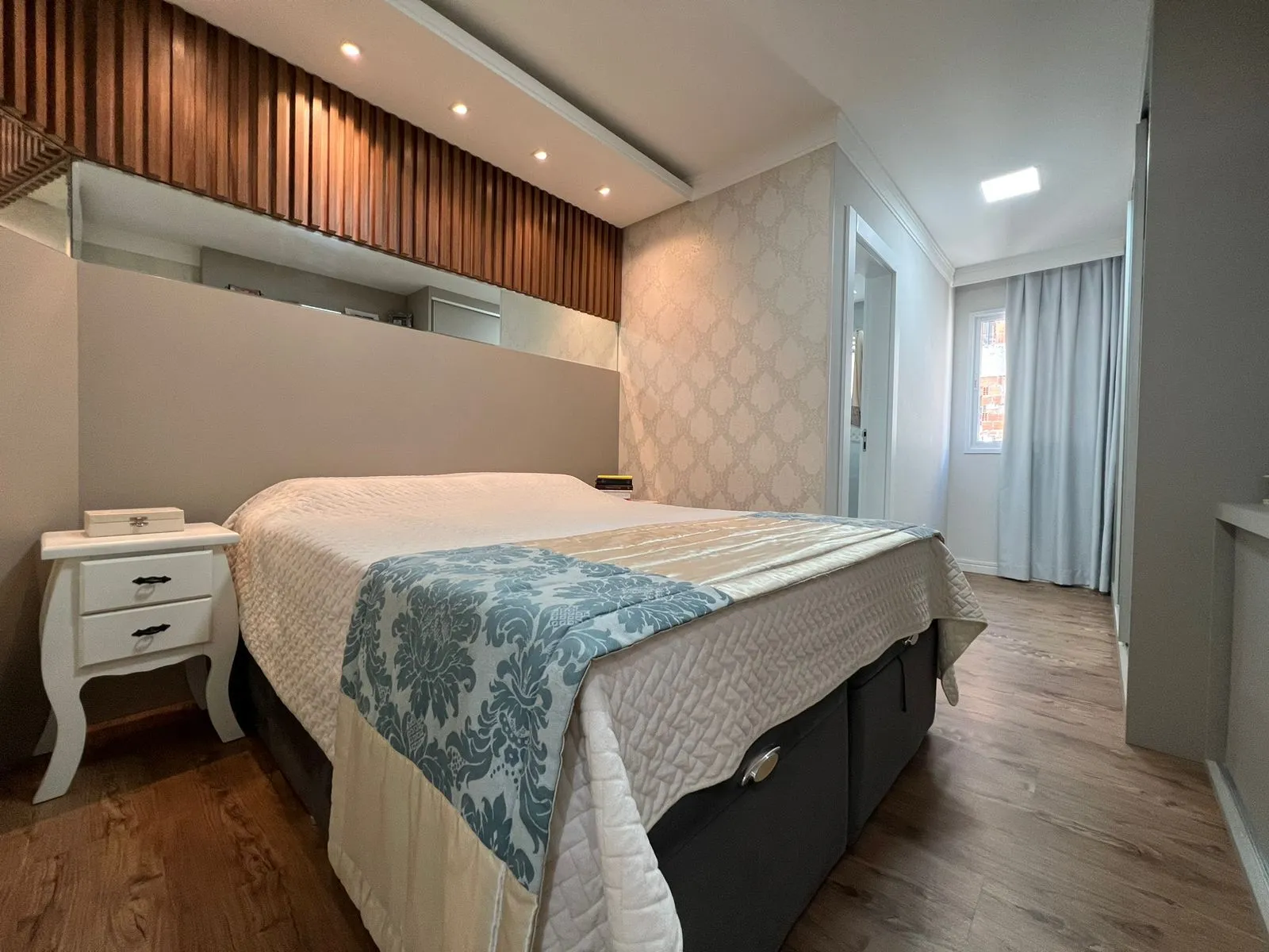 Imagem Apartamento à venda com 126m2 por R$ 2.200.000,00