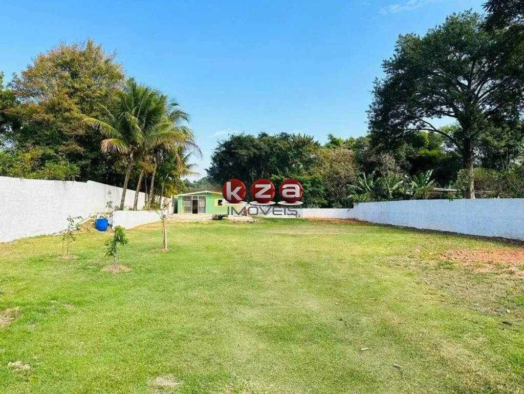 Imagem Chácara à venda em Valinhos-SP: 2 quartos, 1 sala, 1 banheiro e 80,00 m² de área em Chácaras São Bento!