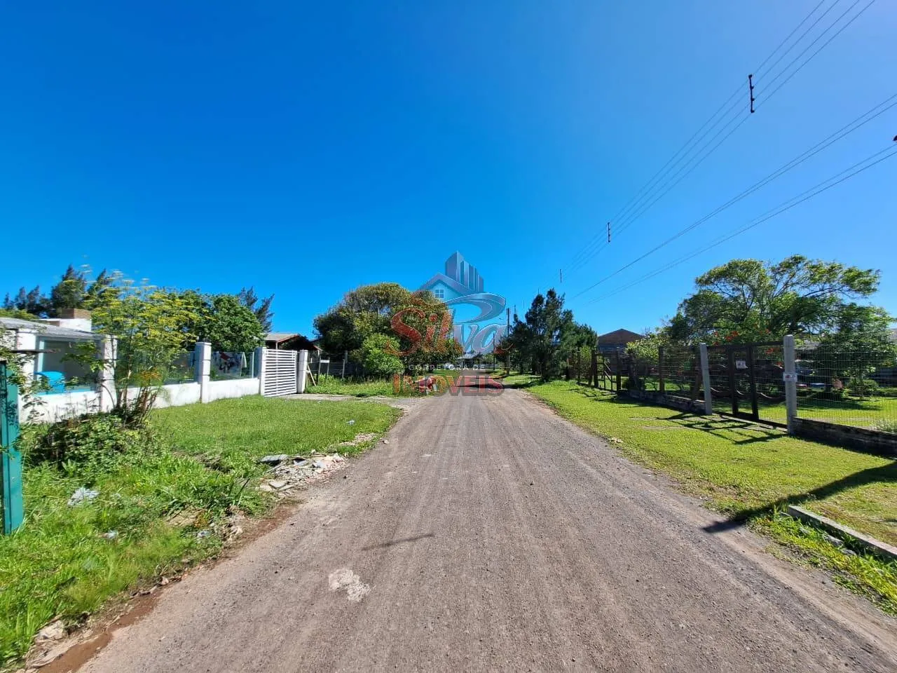 Imagem Casa 2 dormitórios com anexos em Mariluz B