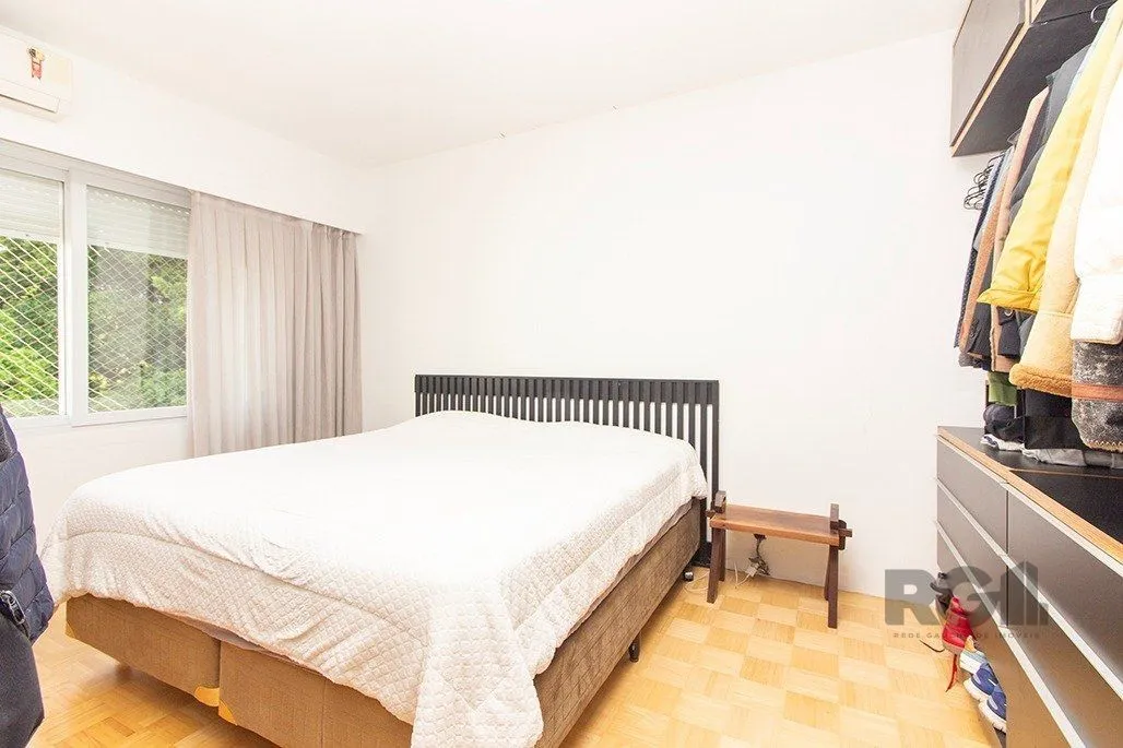Imagem Apartamento para comprar com 3 suítes no Bairro Moinhos de Vento