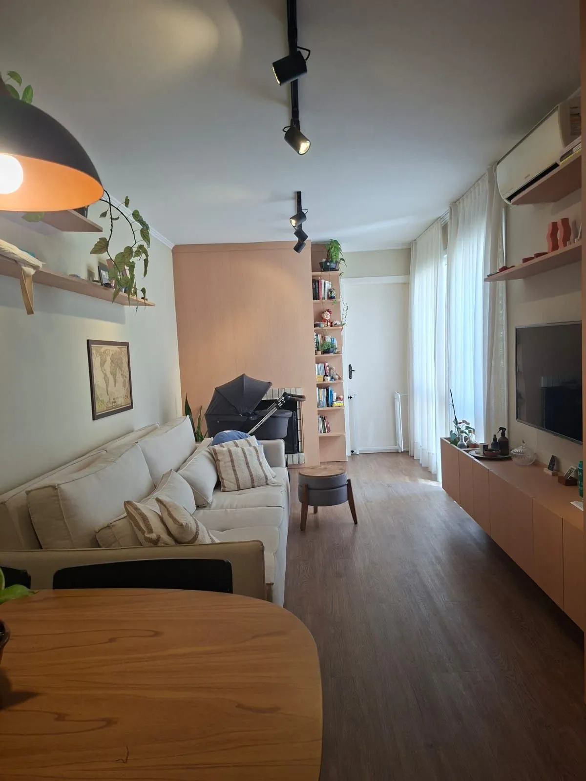 Imagem Apartamento de 2 quartos, churrasqueira e 1 vaga de garagem no bairro Santana