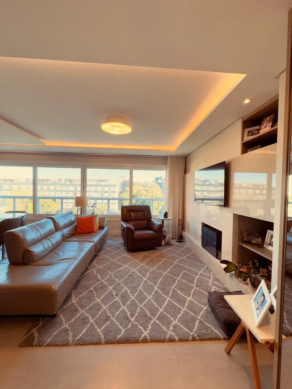 Imagem ️ BELÍSSIMO APARTAMENTO NO QUARTIER CABRAL - ALTO PADRÃO EM PORTO ALEGRE