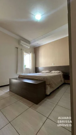 Imagem Casa com três dormitórios no Condomínio Rio Branco em Salto SP