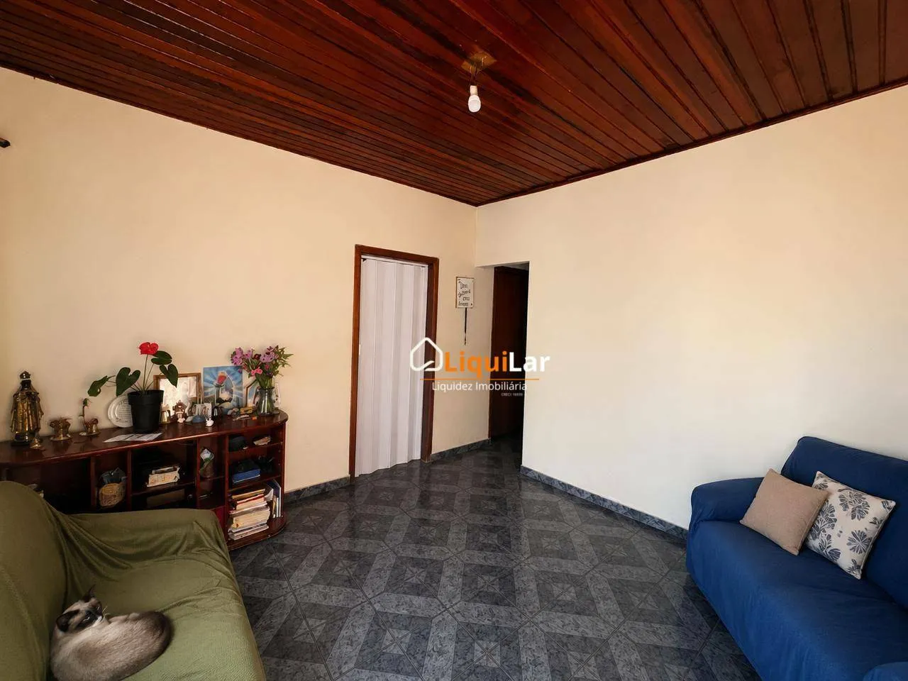 Imagem Casa com Edícula no Tiradentes - Excelente Oportunidade