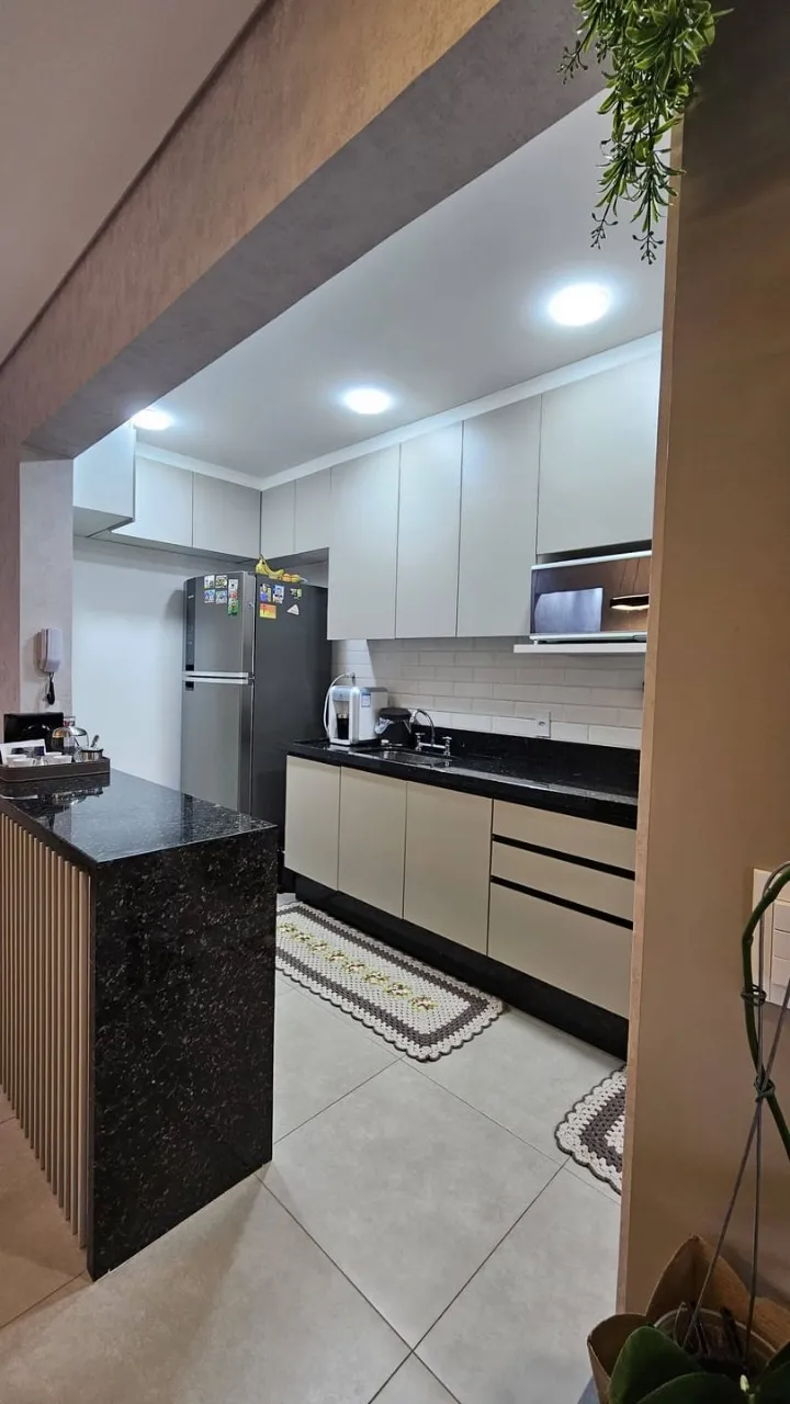 Imagem Apartamento à venda em Votorantim-SP: 2 quartos, 1 suíte, 2 salas, 1 banheiro, 2 vagas, 72m² no Jardim Maria José!