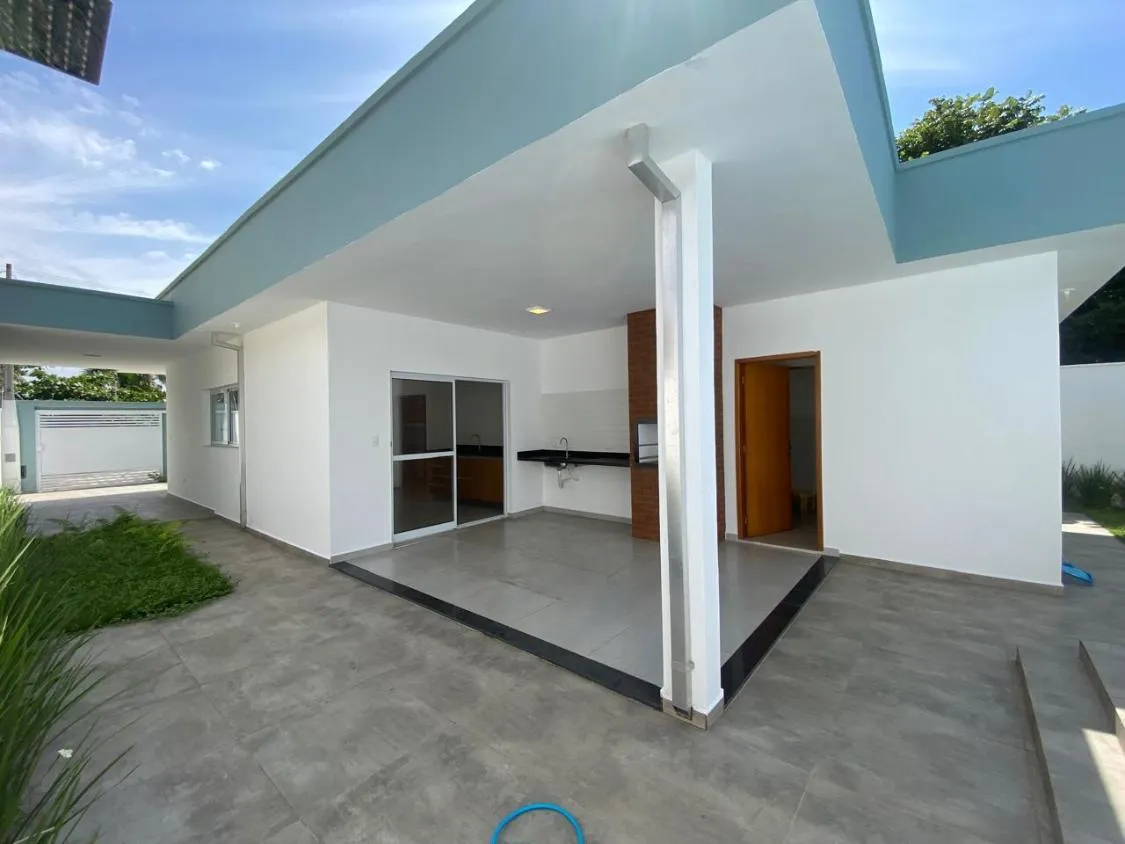 Imagem LINDA CASA COM PISCINA A VENDA NO JD SÃO FERNANDO