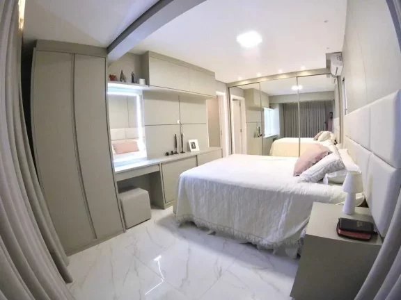 Imagem Apartamento mobiliado com 1 suíte, 2 demi suítes e 1 vaga de garagem em Balneário Camboriú