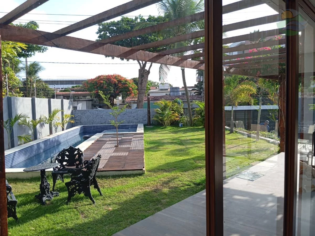 Foto do imóvel Casa alto padrão, 04 quartos, piscina, para alugar em Piedade, Jaboatão dos Guararapes - PE. em Rua Álvaro Pinto Carvalheira
