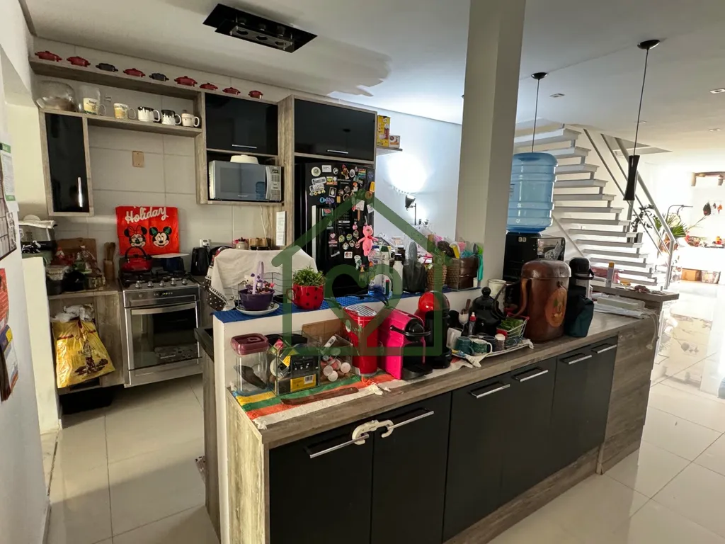 Imagem CASA I 3 DORMITÓRIOS I 1 SUÍTE I SEMI MOBILIADA I 2 VAGAS I HÍPICA I ZONA SUL 
 
ABRIANOS vende m...