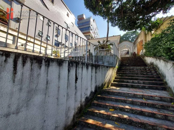 Imagem EXCELENTE CASA LINEAR COM 1.200M² VISTA CINEMATOGRÁFICA PARA PRAIA DA BICA.