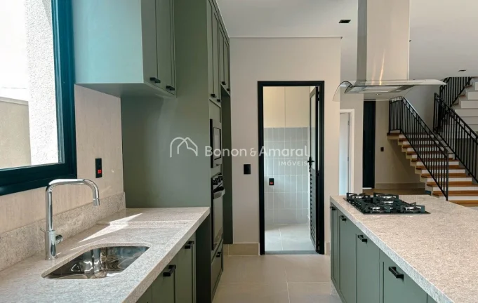Imagem Maravilhoso Sobrado, acabamento de primeira, com 3 quartos sendo 3 suítes e a master com closet, co...