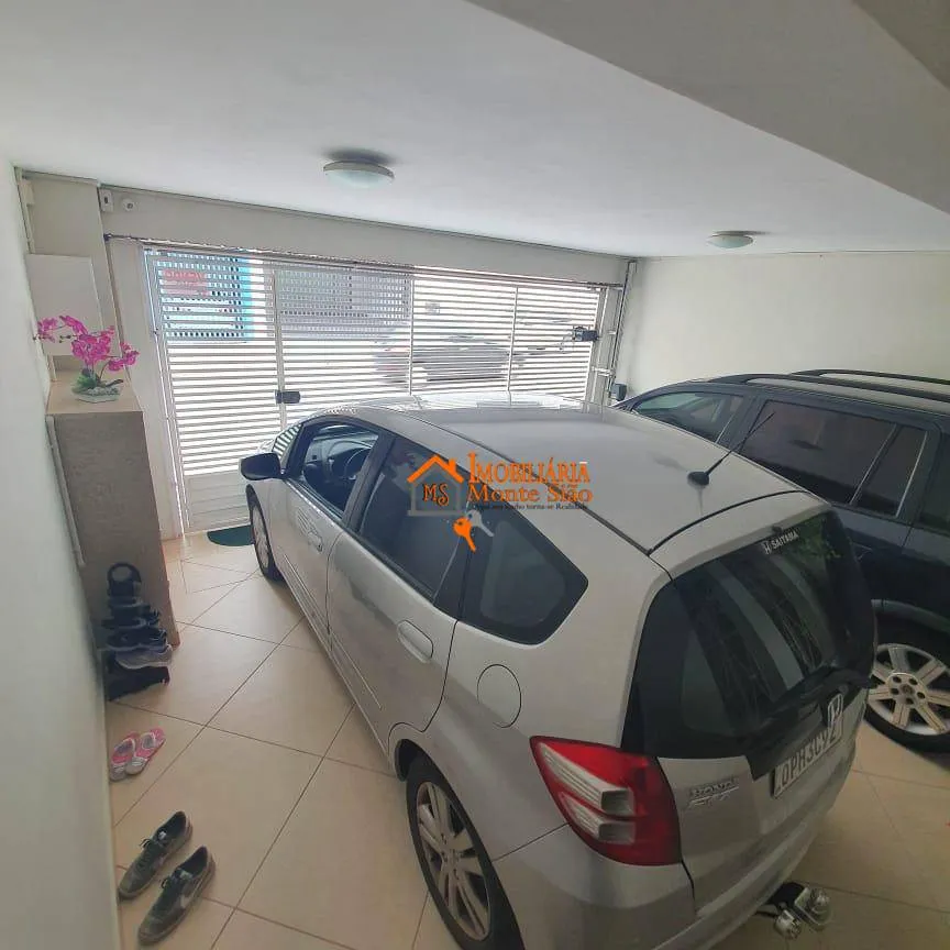 Imagem Sobrado com 3 dormitórios à venda, 150 m² por R$ 689.000,00 - Jardim Santa Mena - Guarulhos/SP