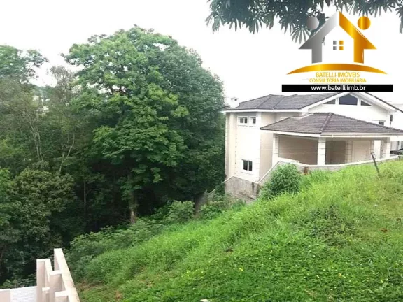 Imagem Terreno à venda no condomínio Golf Village na Granja Viana - Batelli Imóveis