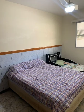 Imagem Casa linear a venda na quadra do mar em Santa Mônica com 5 quartos sendo 1 suite e 3 banheiros, garagem pra dois carro,