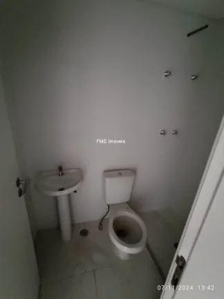 Imagem Apartamento com 230m² em Moema encontre o maior estoque Cyrela na Zona Sul! Explore em www.fmsimoveis.com.br