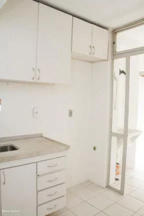 Imagem Apartamento à venda na Vila Andrade, São Paulo-SP: 3 quartos, 1 suíte, 2 banheiros, 1 vaga, 64m² de área.