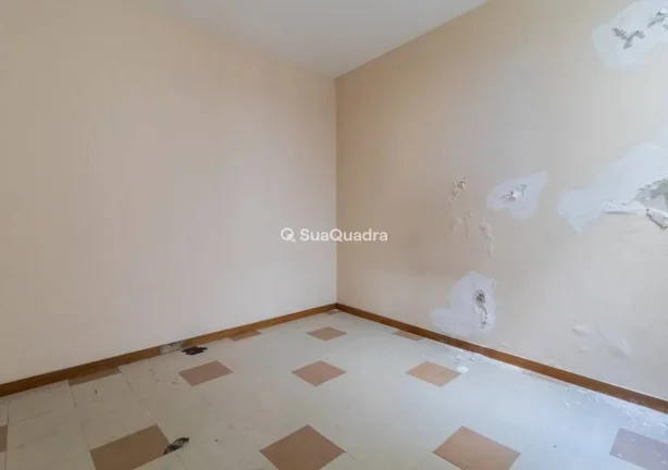 Imagem Galpão Comercial mais 4 Salas e Imóvel nos Fundos - Localização Estratégica