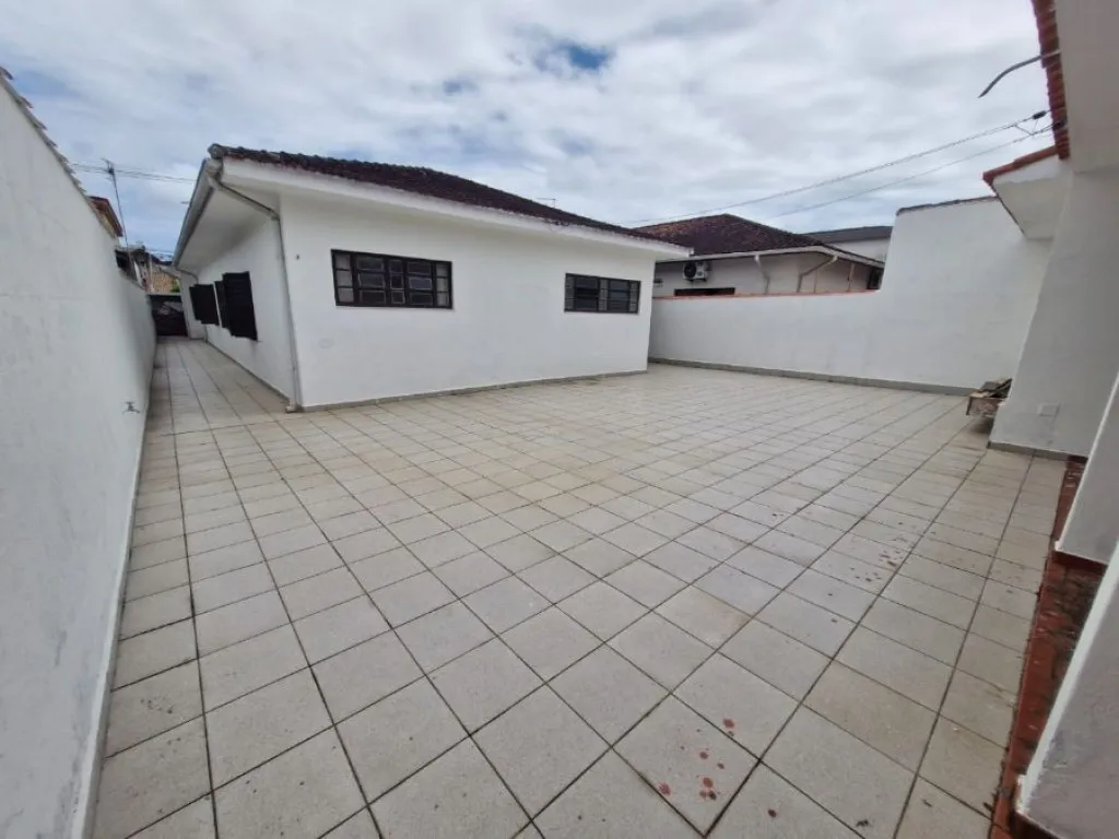 Imagem CASA COM 290,00 m² - SOLEMAR - PRAIA GRANDE SP