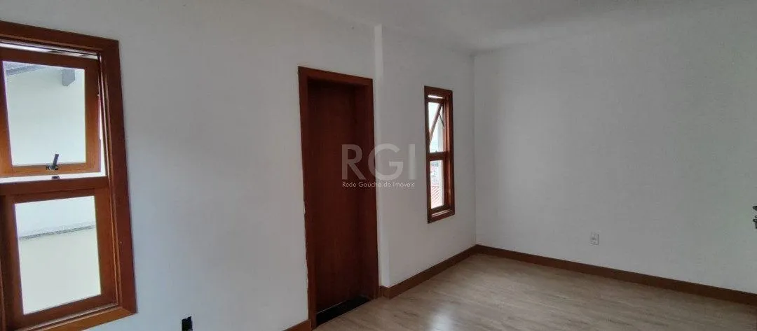 Imagem Casa Condominio para Venda - 158m², 3 dormitórios, sendo 1 suites, 2 vagas - Tristeza