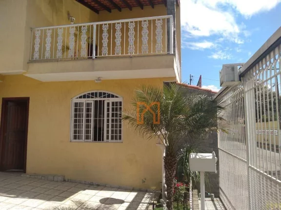 Imagem Casa com 5 dormitórios à venda, 300 m² por R$ 695.000,00 - São Sebastião - Itajubá/MG