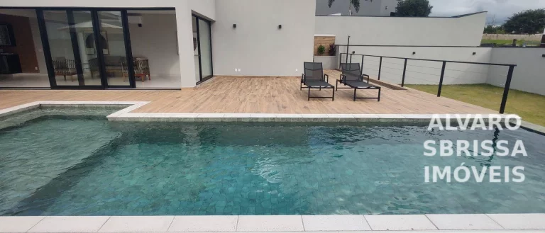 Imagem Linda casa com 4 sítes no Condomínio Parque Xapada Ytu: - 1000m2.at 415m2.ac