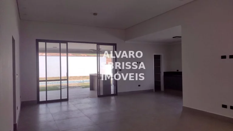 Imagem Linda casa nova térrea à venda com 3 suítes e piscina no Condomínio Campos de Santo Antônio II em Itu SP
