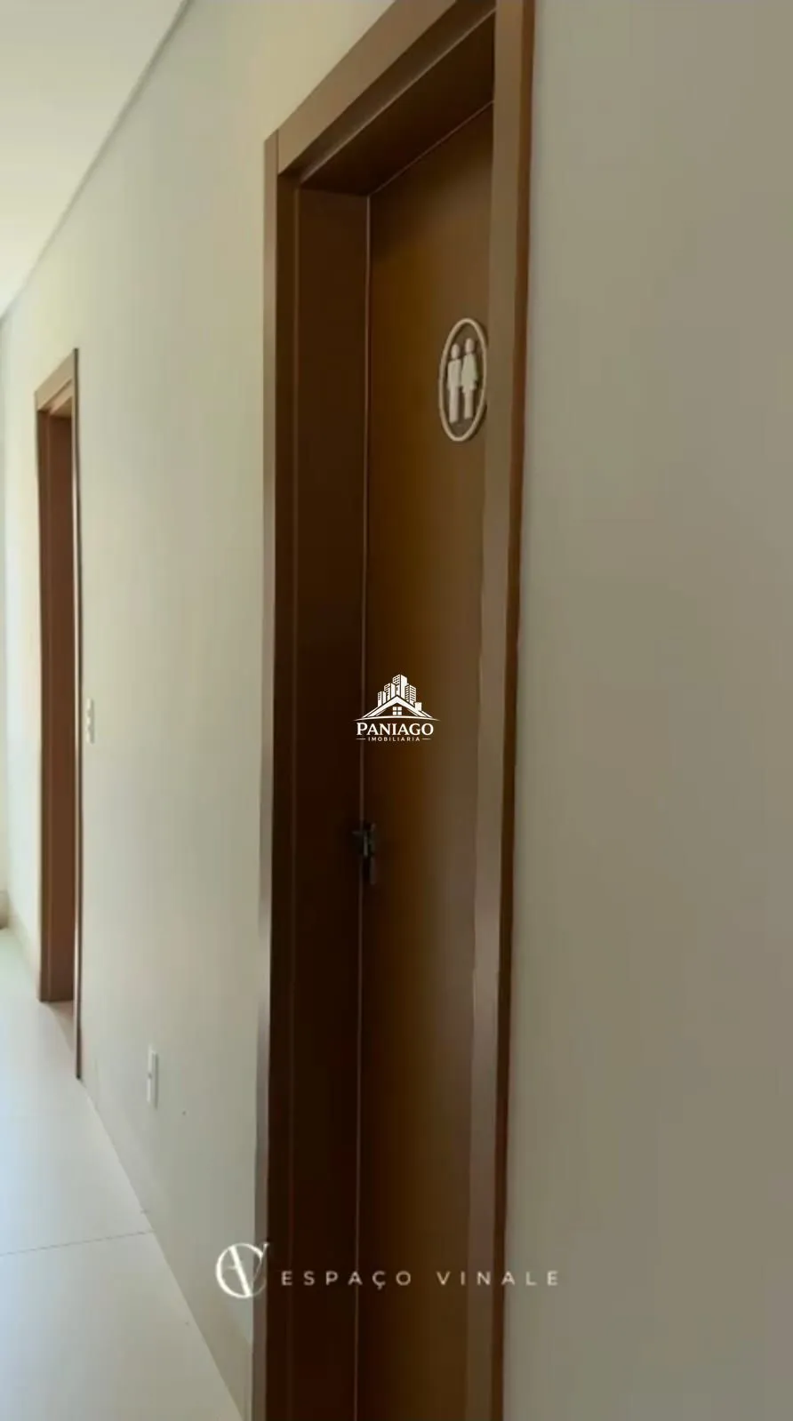 Imagem Salas Comerciais para Locação | 40 m² com Dois Ambientes e divisória interna