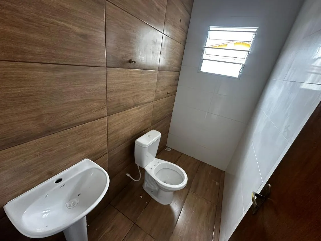 Imagem CASA NOVA COM PISCINA LADO PRAIA NO TUPY