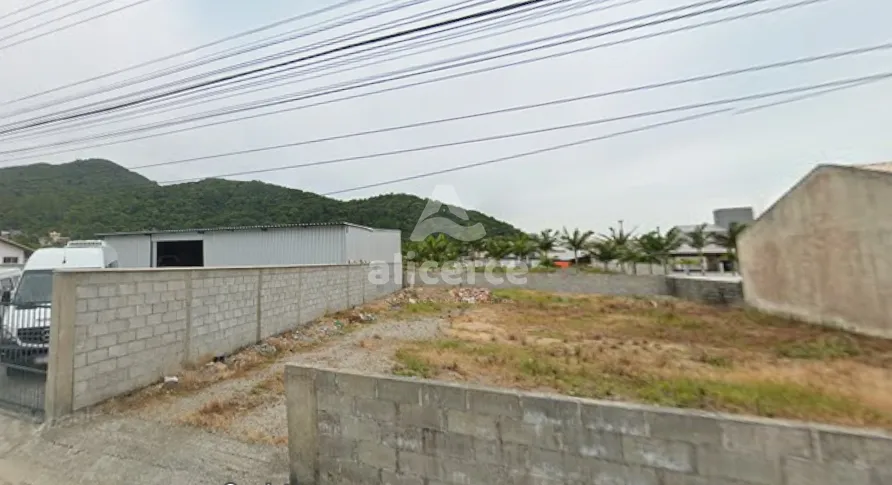 Imagem Terreno à venda com , 468m² em Pântano do Sul Florianópolis
