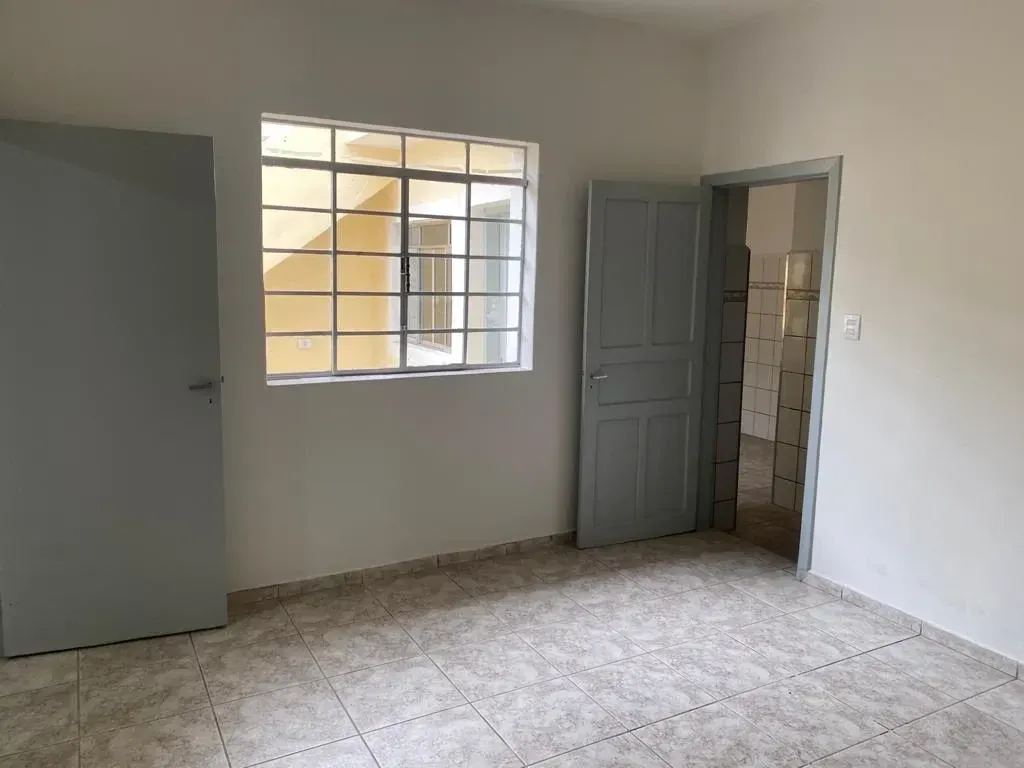 Imagem Casa com 2 Quartos para Alugar, 100 m² em Vila Anastácio - São Paulo