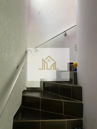 Imagem VILA LIVIERO | Imóvel com 2 Casas | 4 dormitórios | 2 vagas | 140m²