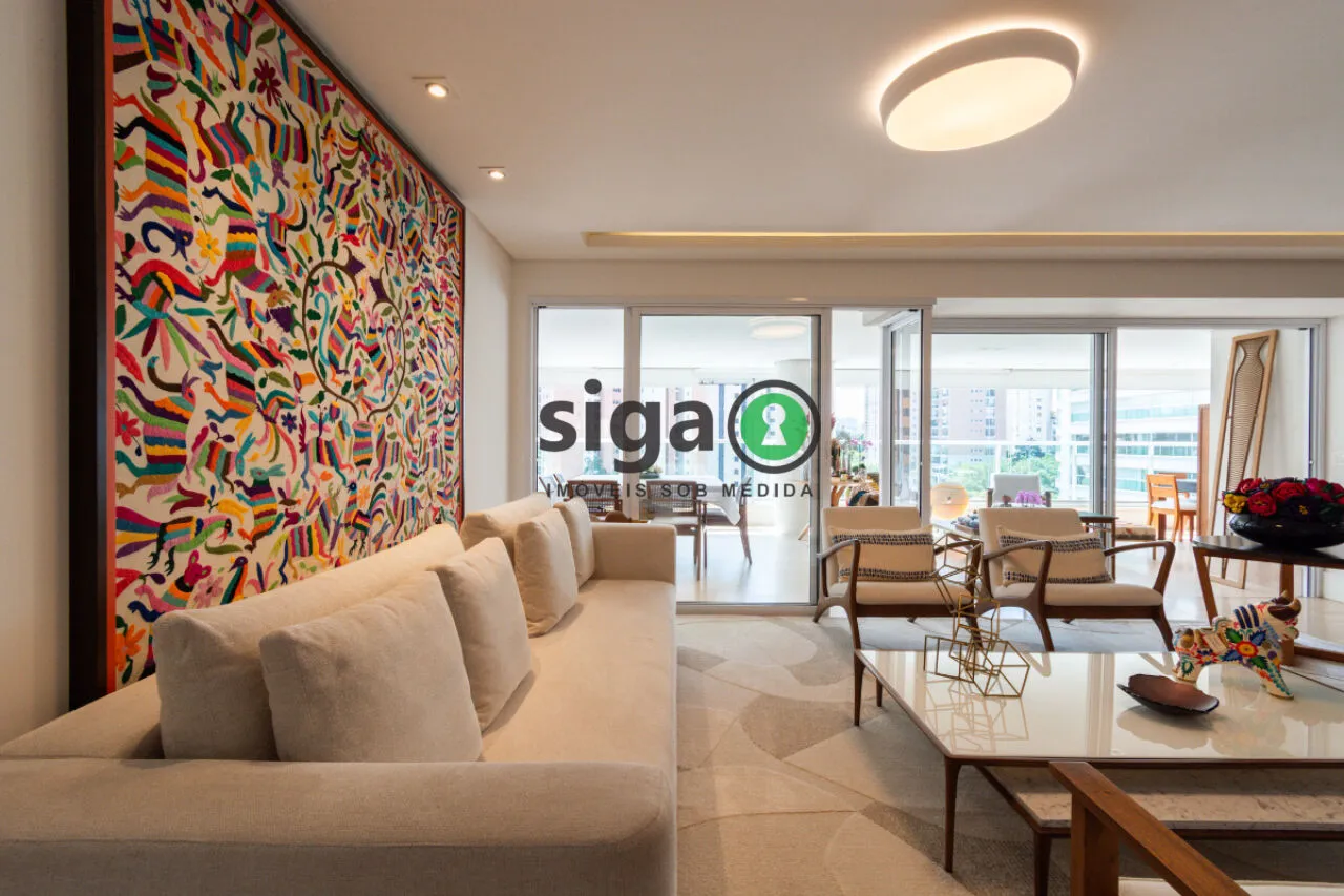 Imagem Apartamento alto padrão à venda em Moema 335 m² 4 suítes e 4 vagas