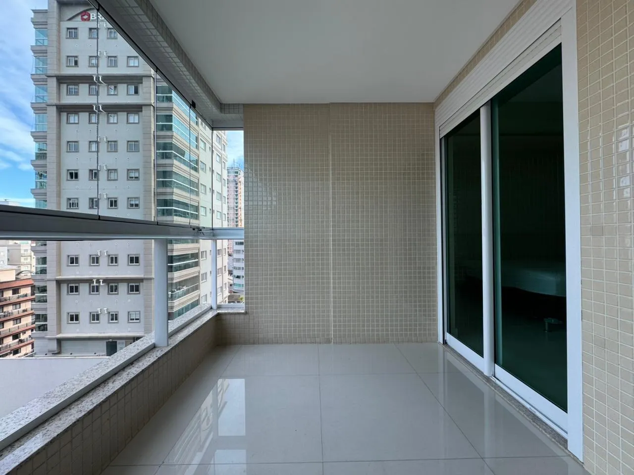 Imagem Apartamento à venda com 180m2 por R$ 2.300.000,00