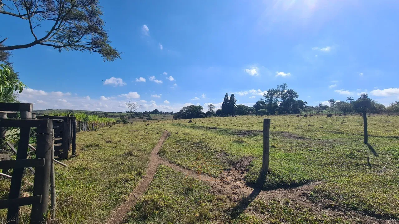 Foto do imóvel: Sítio em Cesário Lange/SP com 4,59 alqueires: topografia excelente e acesso à Castelo Branco.