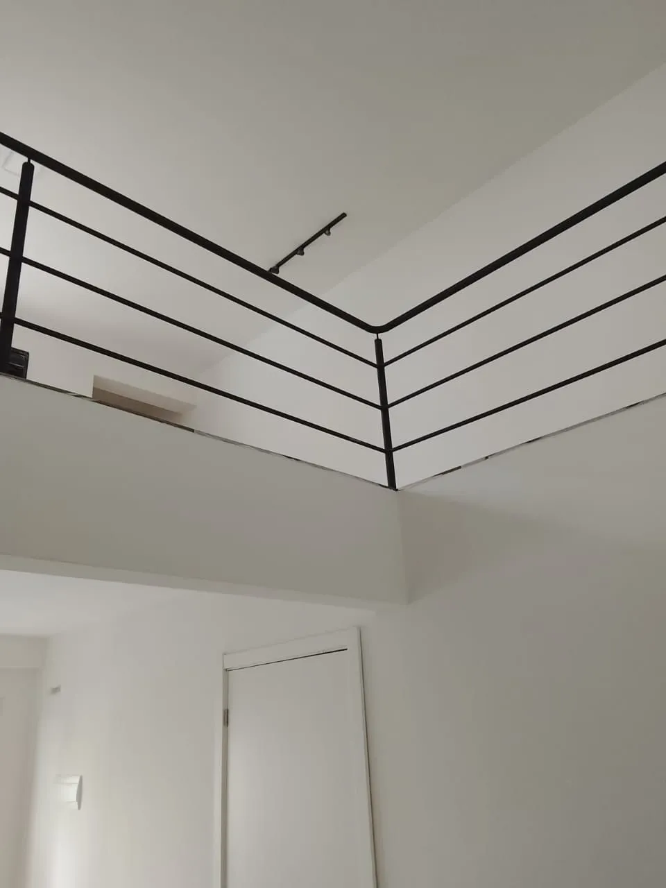 Imagem DUPLEX 1D NA CIDADE BAIXA MEZANINO COM CLOSET