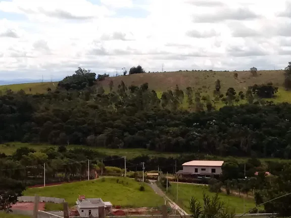 Imagem Chácara com 2 Quartos à Venda, 25.000 m²em Vila Favorino - Caçapava