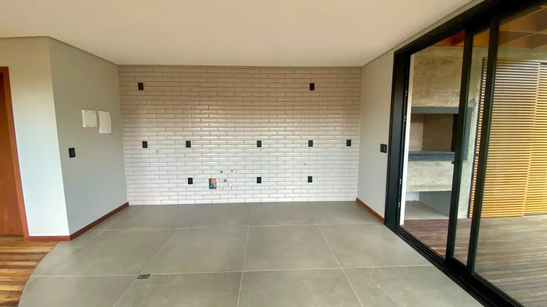Imagem Espetacular Casa à Venda em Garopaba-SC, 3 Quartos, 3 Suítes, 150,27m² - Bairro Jardim Panorâmico