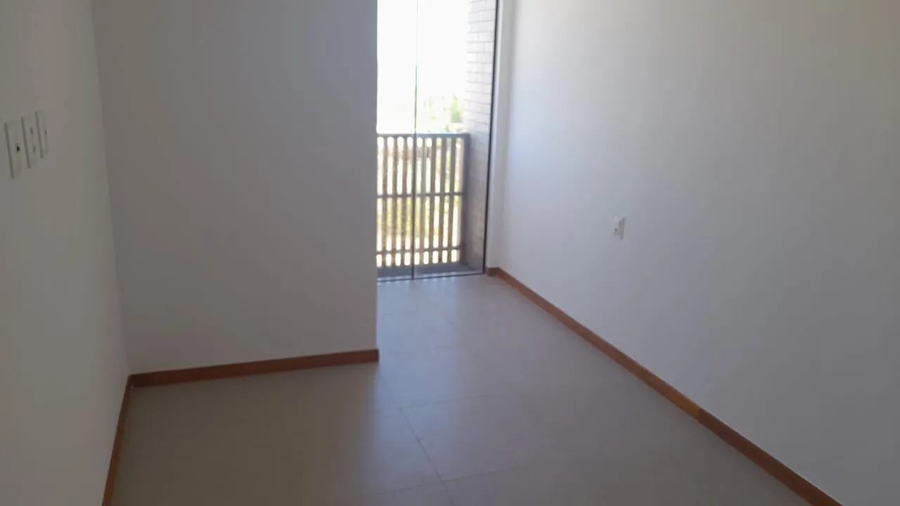 Imagem Apartamento duplex com acesso ao mar, na praia de ITACIMIRIM em Camaçari-BA