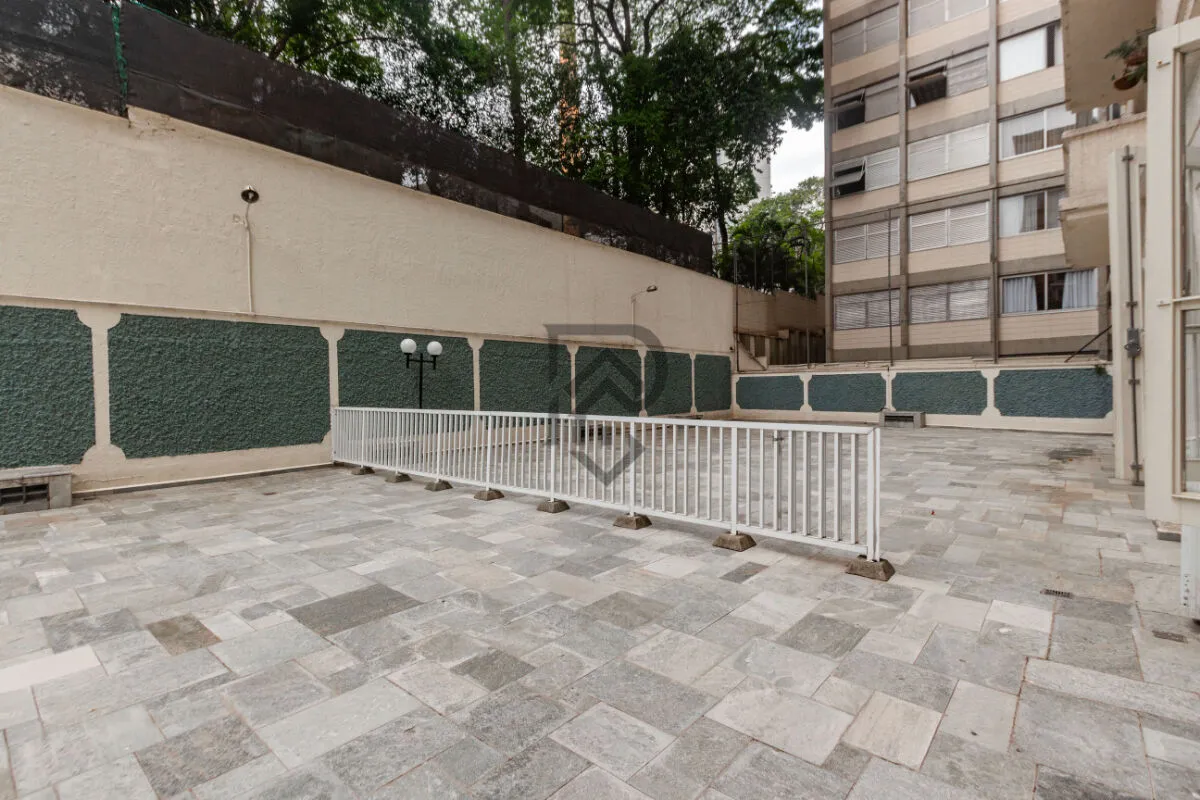 Imagem Apartamento Oscar Freire reformado proximo metrô