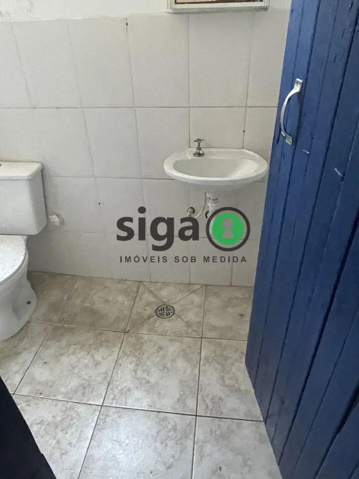 Imagem Galpão Industrial à Venda - 450 m² de Área Construída - ZC - Zona Comercial - ZEUP