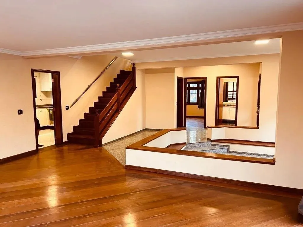 Imagem Casa para Venda, City América, 4 dormitórios, 2 suítes, 3 banheiros, 4 vagas
