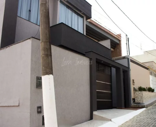 Imagem Linda casa duplex de luxo próxima ao West Shopping!