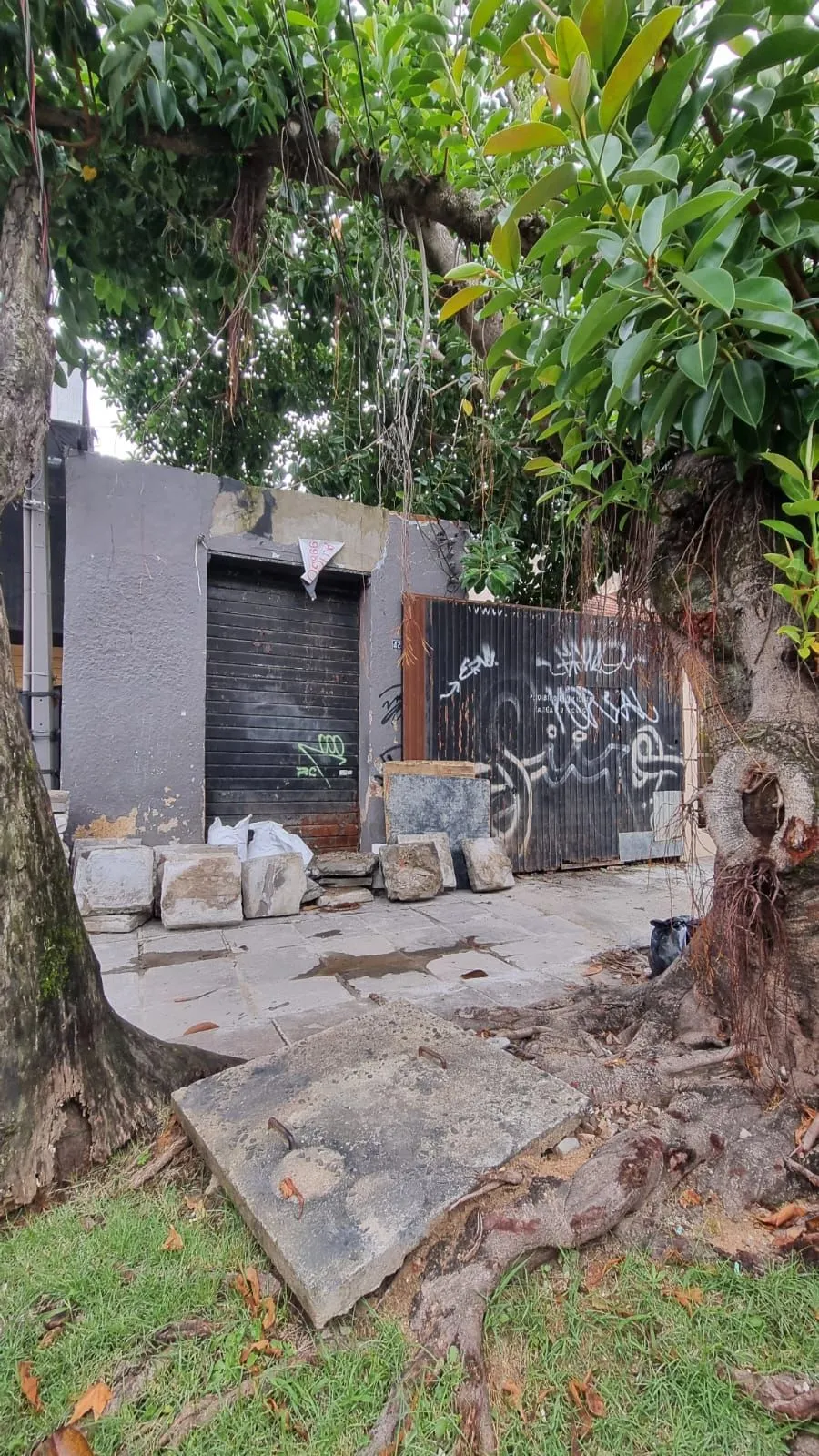 Imagem Terreno a venda ideal 217,8mq para loja no Bairro Floresta