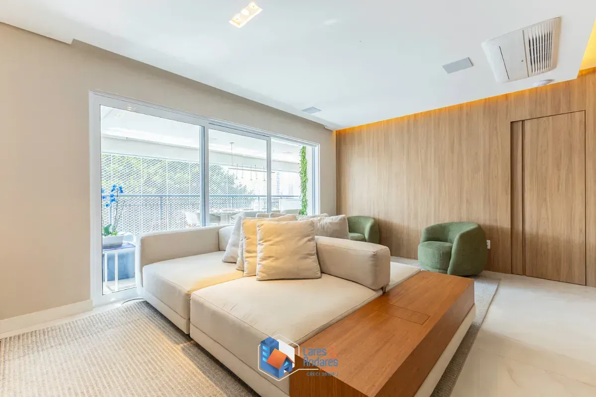 Imagem Apartamento para venda em Moema com 3 quartos, sendo 3 suítes, 170m²
