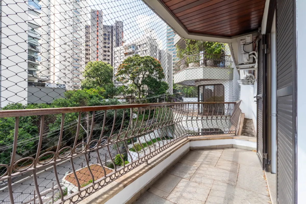 Imagem Apartamento para venda em Brooklin Paulista com 3 quartos, sendo 1 suíte, 159m2