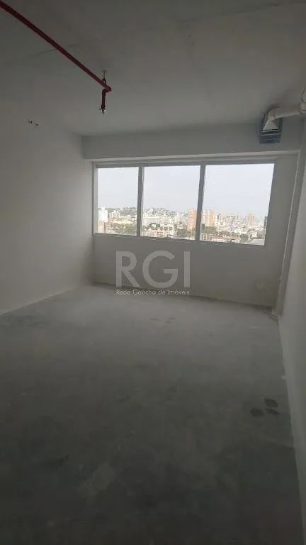 Imagem Sala, 31 m² Para Comprar por R$ 369.000,00 - Santana - Porto Alegre/RS