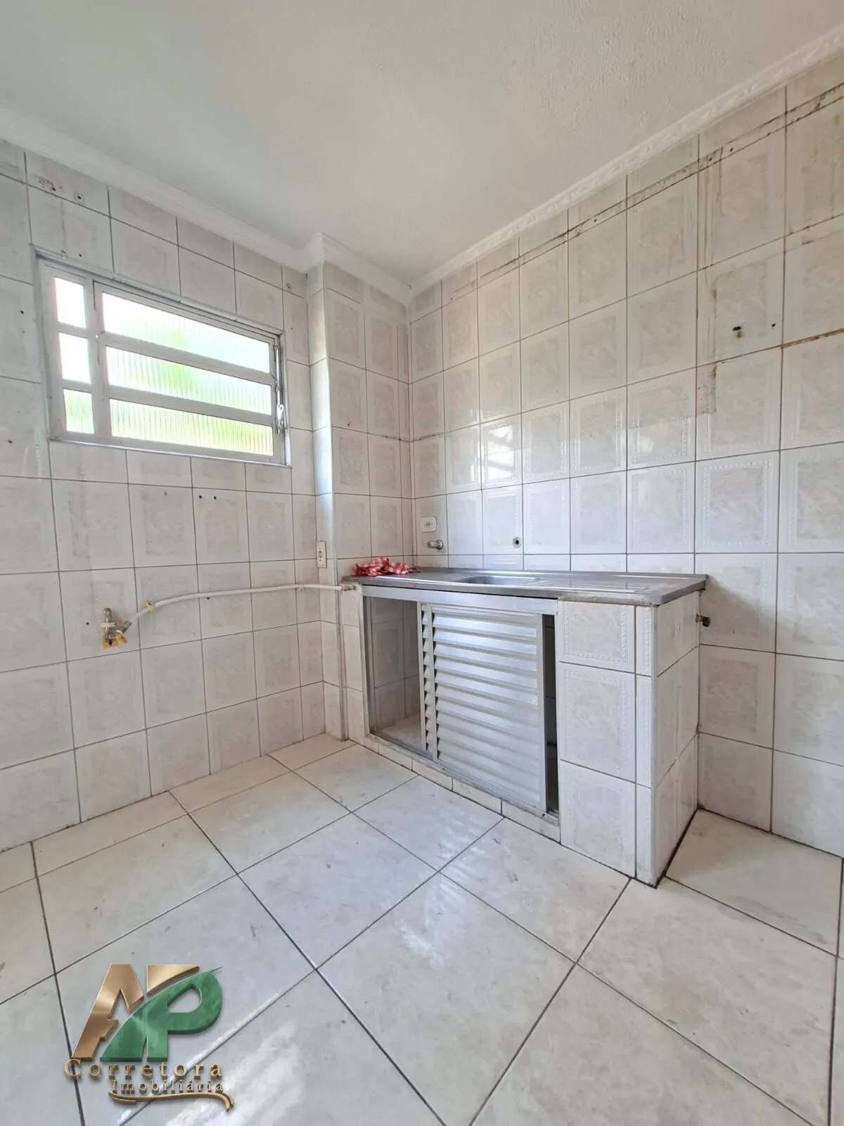 Imagem Apartamento à Venda em Taboão da Serra: 2 Dormitórios no Condomínio Vale dos Pinheiros